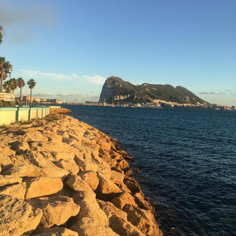 New Luxury Sunrise Oceanview Apartment In Gibraltar Eksteriør bilde