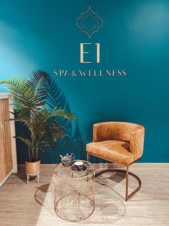 New Luxury Sunrise Oceanview Apartment In Gibraltar Eksteriør bilde